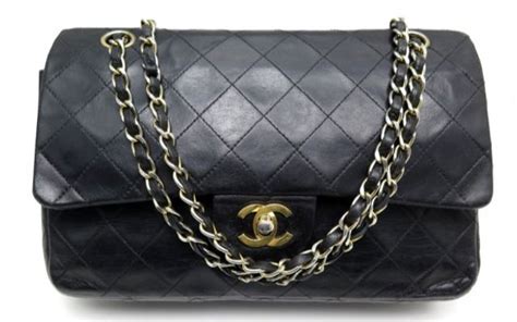 nom sac chanel|Altro.